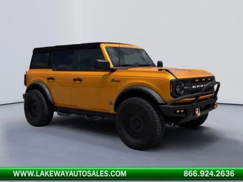 Orange 2022 Ford Bronco Black Diamond for sale in Morristown, TN