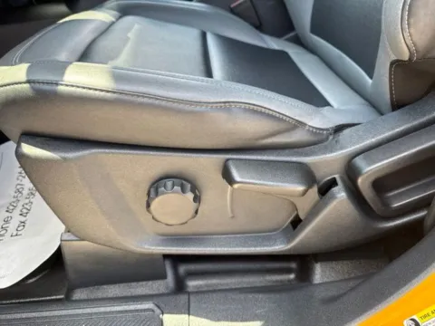 More photos of 2022 Ford Bronco Black Diamond at Lakeway Auto Sales, TN