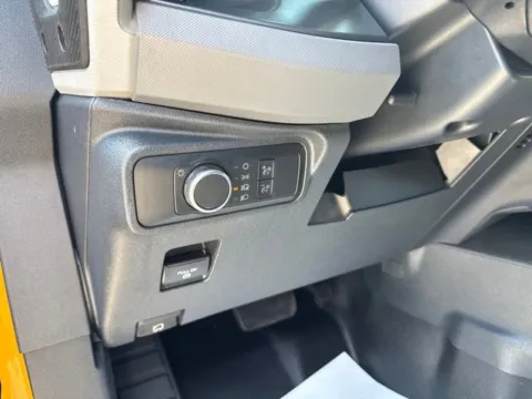 More photos of 2022 Ford Bronco Black Diamond at Lakeway Auto Sales, TN