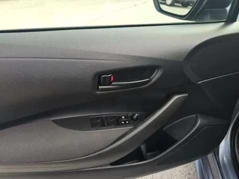 More photos of 2025 Toyota Corolla LE at Lakeway Auto Sales, TN