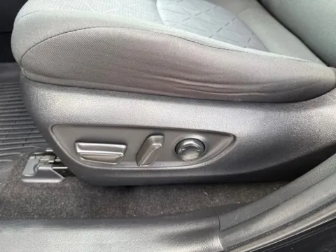 More photos of 2020 Toyota RAV4 XLE at Lakeway Auto Sales, TN