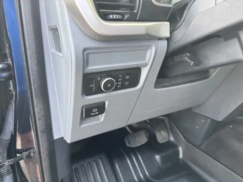 More photos of 2021 Ford F-150 XLT at Lakeway Auto Sales, TN