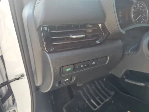 More photos of 2025 Nissan Sentra SV at Lakeway Auto Sales, TN