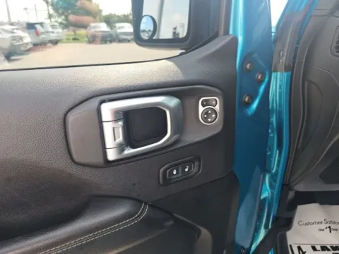 More photos of 2020 Jeep Wrangler Unlimited Sahara at Lakeway Auto Sales, TN