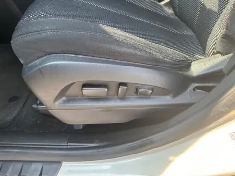 More photos of 2013 Chevrolet Equinox LT at Lakeway Auto Sales, TN