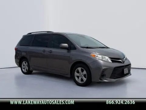 Gray 2020 Toyota Sienna LE for sale in Morristown, TN