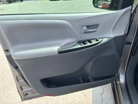 Another view of 2020 Toyota Sienna LE for sale in Morristown, TN at Lakeway Auto Sales