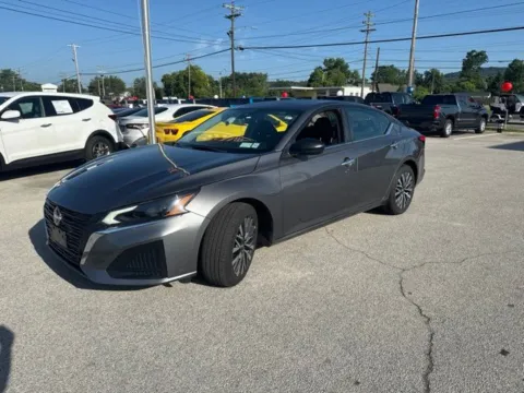 Photos of 2025 Nissan Altima 2.5 SV for sale in Morristown, TN at Lakeway Auto Sales