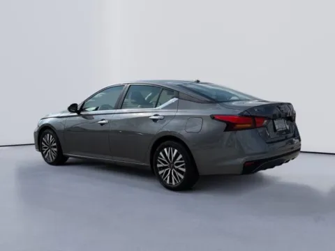 More photos of 2025 Nissan Altima 2.5 SV at Lakeway Auto Sales, TN