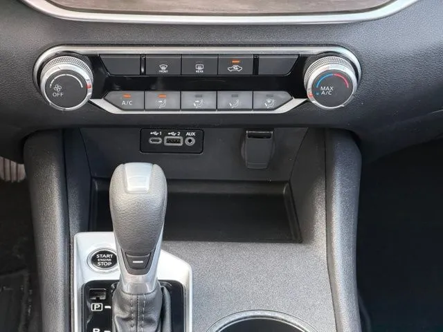 2025 Nissan Altima SV - Photo 11