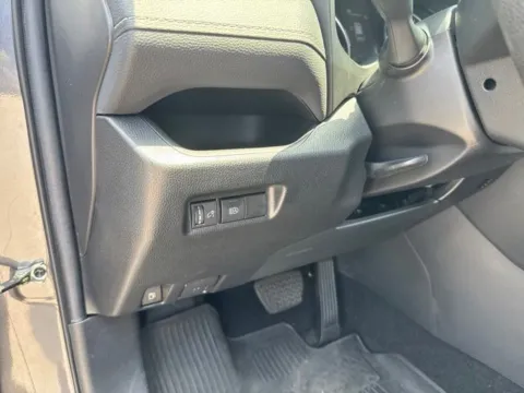 More photos of 2022 Toyota RAV4 Hybrid XLE at Lakeway Auto Sales, TN