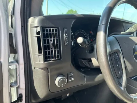 More photos of 2022 Chevrolet Express 2500 Work Van at Lakeway Auto Sales, TN
