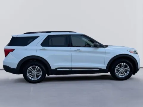 Photos of 2020 Ford Explorer XLT for sale in Morristown, TN at Lakeway Auto Sales