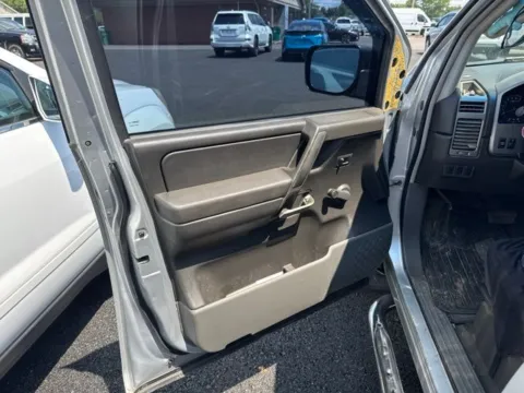More photos of 2005 Nissan Titan XE at Lakeway Auto Sales, TN