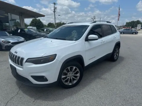Photos of 2019 Jeep Cherokee Latitude Plus for sale in Morristown, TN at Lakeway Auto Sales
