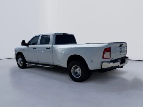 More photos of 2023 Ram 3500 Tradesman at Lakeway Auto Sales, TN