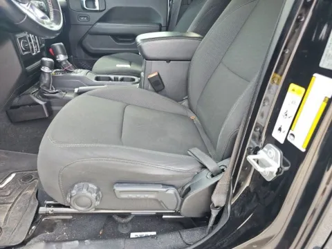 More photos of 2020 Jeep Wrangler Unlimited Sahara at Lakeway Auto Sales, TN