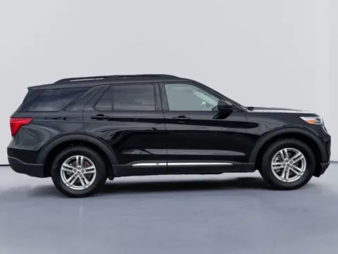 Photos of 2020 Ford Explorer XLT for sale in Morristown, TN at Lakeway Auto Sales