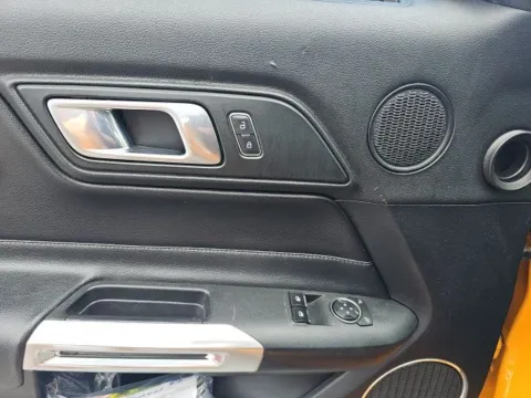 More photos of 2018 Ford Mustang GT Premium at Lakeway Auto Sales, TN
