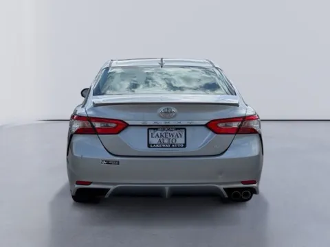 More photos of 2019 Toyota Camry SE at Lakeway Auto Sales, TN