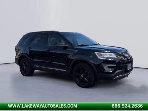 Black 2017 Ford Explorer XLT for sale in Morristown, TN