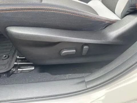 More photos of 2022 Subaru Crosstrek Premium at Lakeway Auto Sales, TN