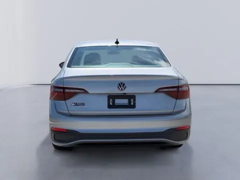 More photos of 2022 Volkswagen Jetta 1.5T SE at Lakeway Auto Sales, TN