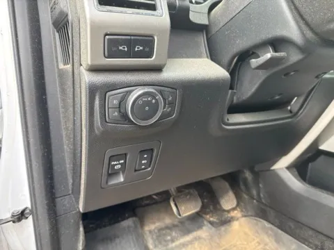 More photos of 2018 Ford F-150 Lariat at Lakeway Auto Sales, TN