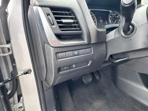 More photos of 2023 Nissan Rogue SV at Lakeway Auto Sales, TN