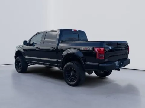 More photos of 2016 Ford F-150 Platinum at Lakeway Auto Sales, TN