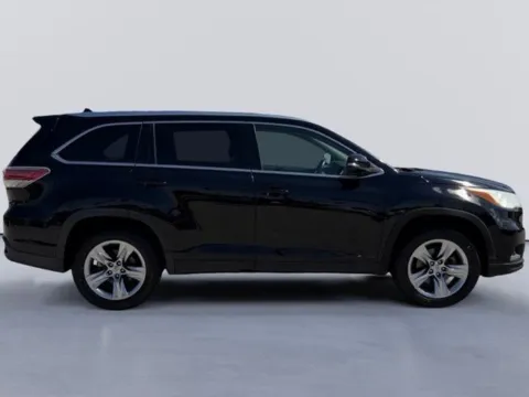 Photos of 2015 Toyota Highlander Limited for sale in Morristown, TN at Lakeway Auto Sales