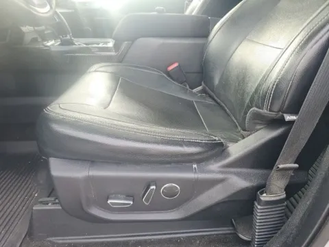 More photos of 2015 Ford F-150 Lariat at Lakeway Auto Sales, TN
