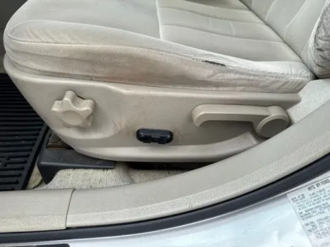 More photos of 2009 Mercury Milan at Lakeway Auto Sales, TN