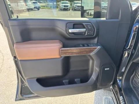 Another view of 2020 Chevrolet Silverado 2500HD High Country for sale in Morristown, TN at Lakeway Auto Sales