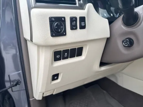 More photos of 2019 Lexus GX 460 at Lakeway Auto Sales, TN