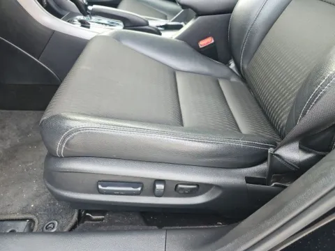 More photos of 2017 Honda Accord Sport at Lakeway Auto Sales, TN