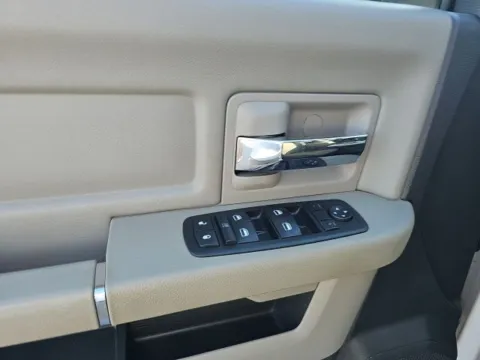 More photos of 2010 Ram 1500 SLT at Lakeway Auto Sales, TN