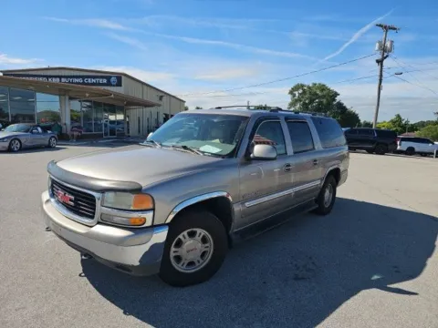 Photos of 2000 GMC Yukon XL SLT 1500 for sale in Morristown, TN at Lakeway Auto Sales