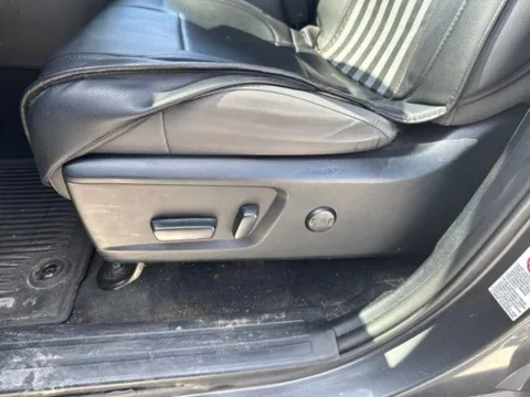 More photos of 2014 Toyota Tundra SR5 at Lakeway Auto Sales, TN