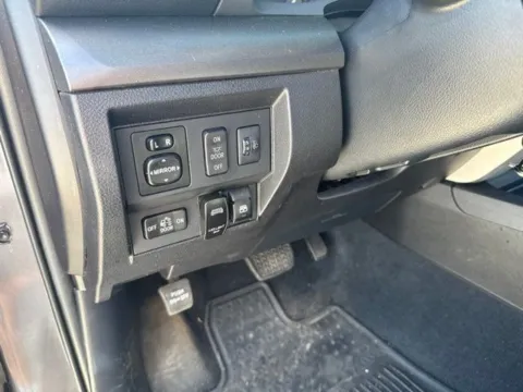 More photos of 2014 Toyota Tundra SR5 at Lakeway Auto Sales, TN
