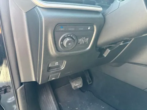 More photos of 2024 Jeep Grand Cherokee 4xe at Lakeway Auto Sales, TN