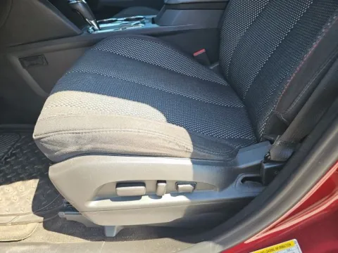 More photos of 2017 Chevrolet Equinox LT at Lakeway Auto Sales, TN