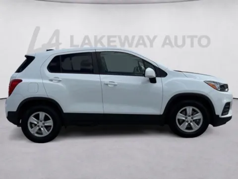 Photos of 2022 Chevrolet Trax LS for sale in Morristown, TN at Lakeway Auto Sales