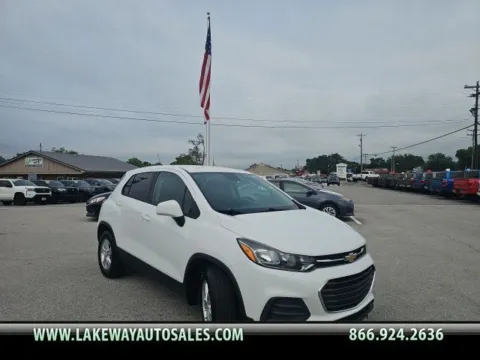 White 2022 Chevrolet Trax LS for sale in Morristown, TN