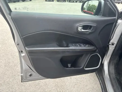 Another view of 2021 Jeep Compass Limited for sale in Morristown, TN at Lakeway Auto Sales