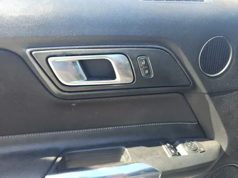 More photos of 2020 Ford Mustang GT at Lakeway Auto Sales, TN