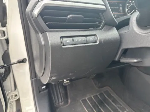 More photos of 2024 Nissan Altima 2.5 SR at Lakeway Auto Sales, TN
