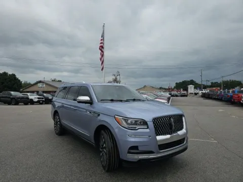 Photos of 2023 Lincoln Navigator L Black Label for sale in Morristown, TN at Lakeway Auto Sales