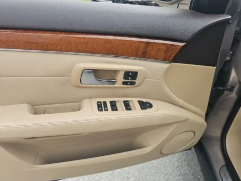 More photos of 2008 Cadillac SRX V6 at Lakeway Auto Sales, TN