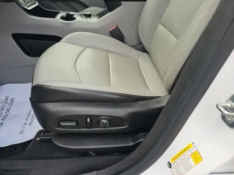 More photos of 2021 GMC Terrain SLT at Lakeway Auto Sales, TN